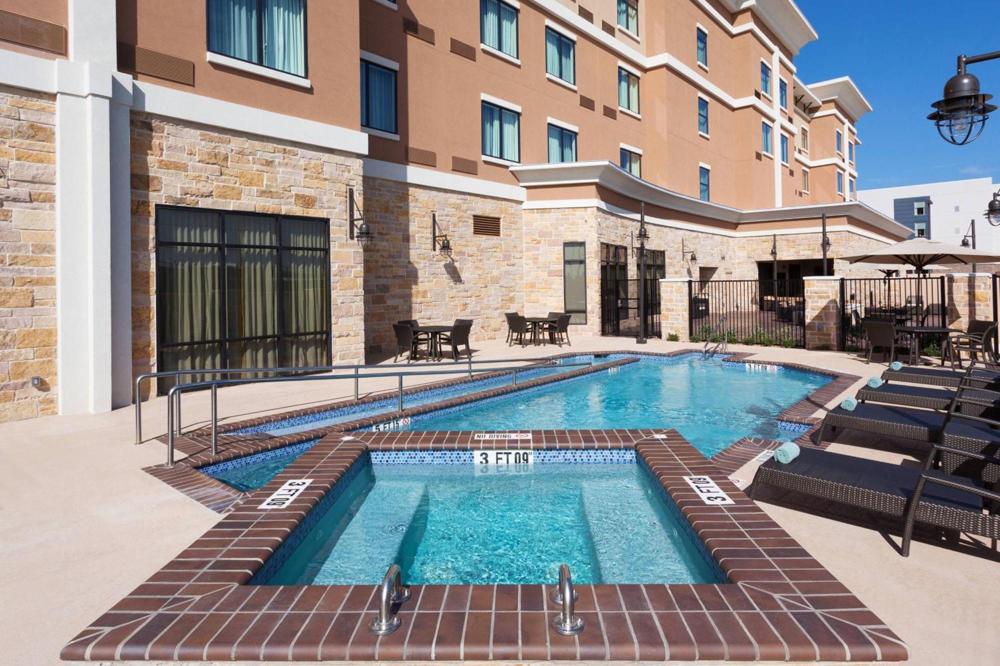 מלון Courtyard By Marriott סן אנג'לו מראה חיצוני תמונה